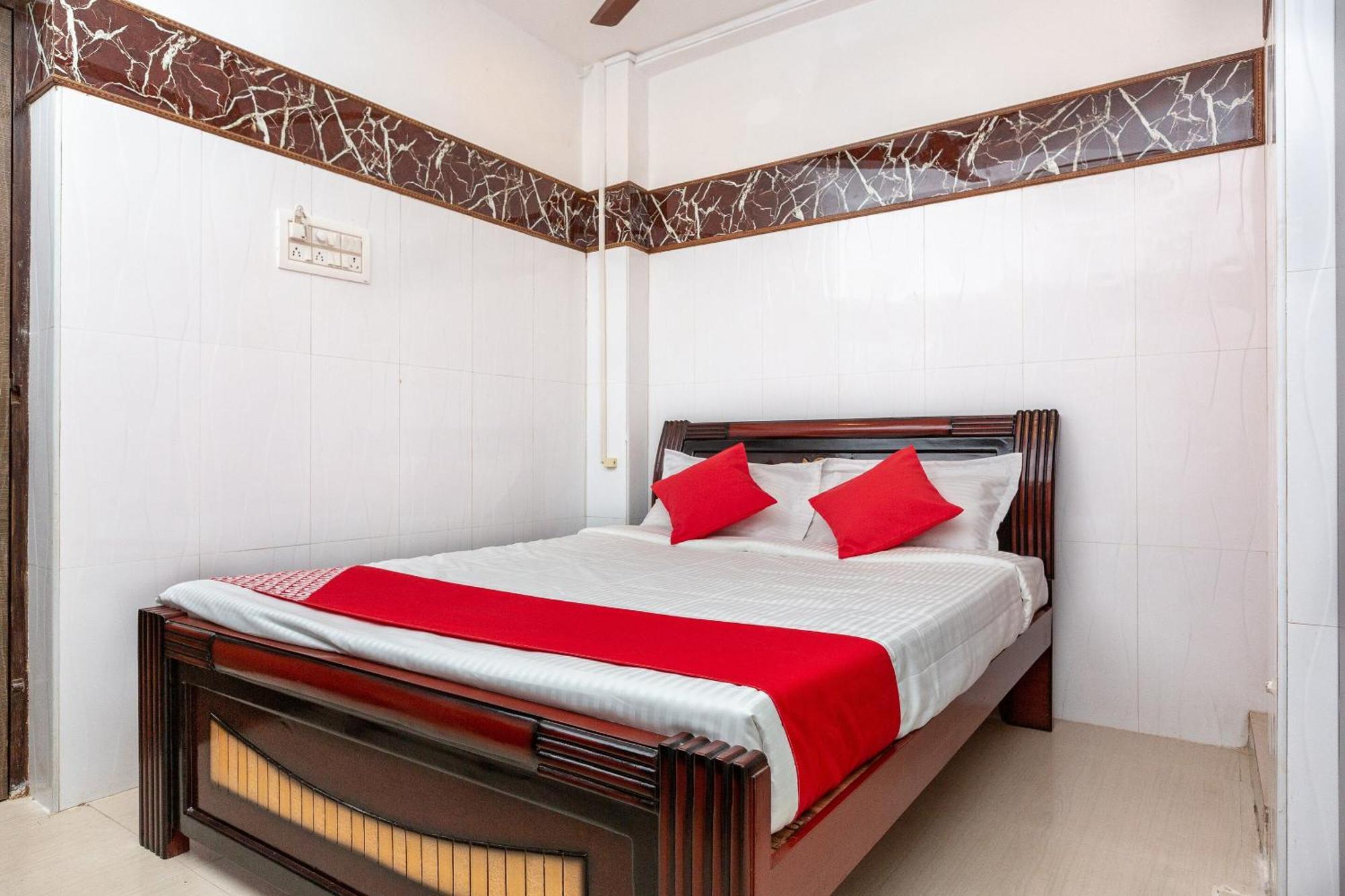 Oyo 19396 Cristal Residency Hotel Chennai Exterior foto